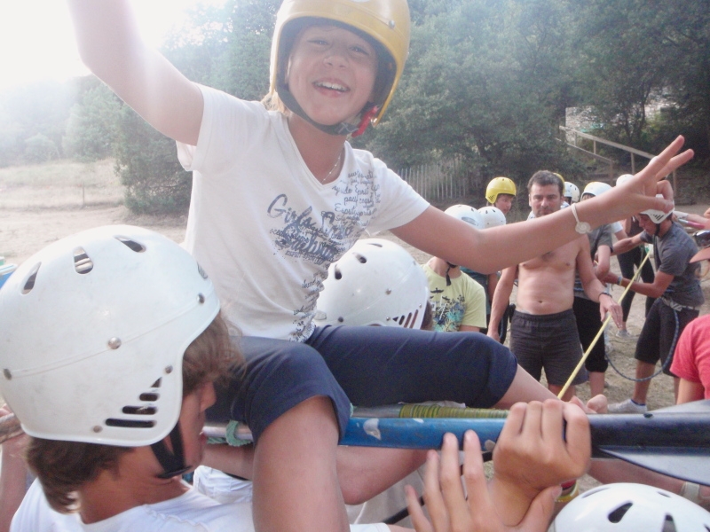 Village Camps International Summer Camp Ard&egrave;che, France 2019-07-26 https://www.villagecamps.com/journals_admin/images/75-11-Supporting Alex L.jpg